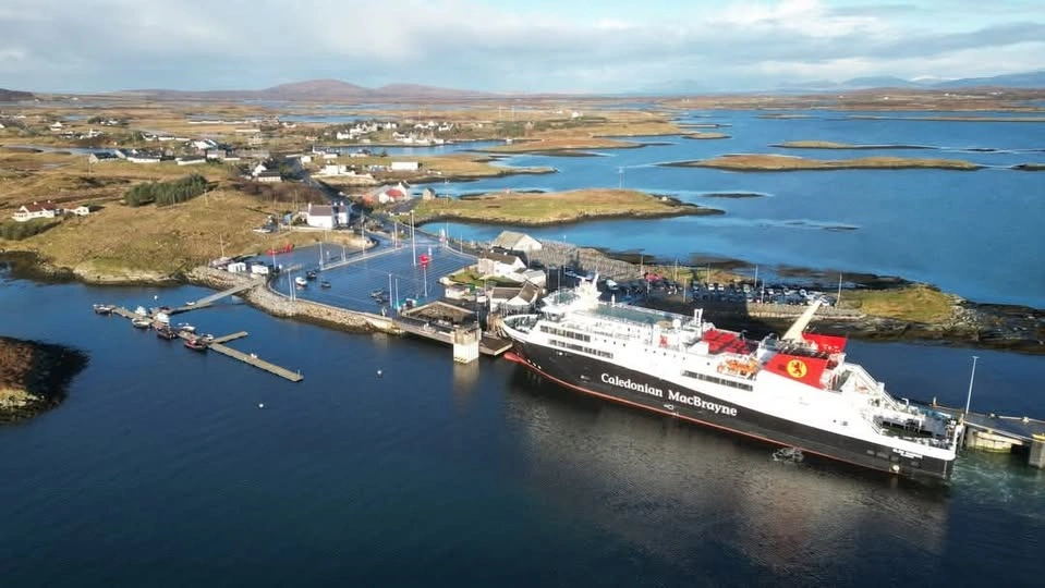 Fährhafen Lochmaddy