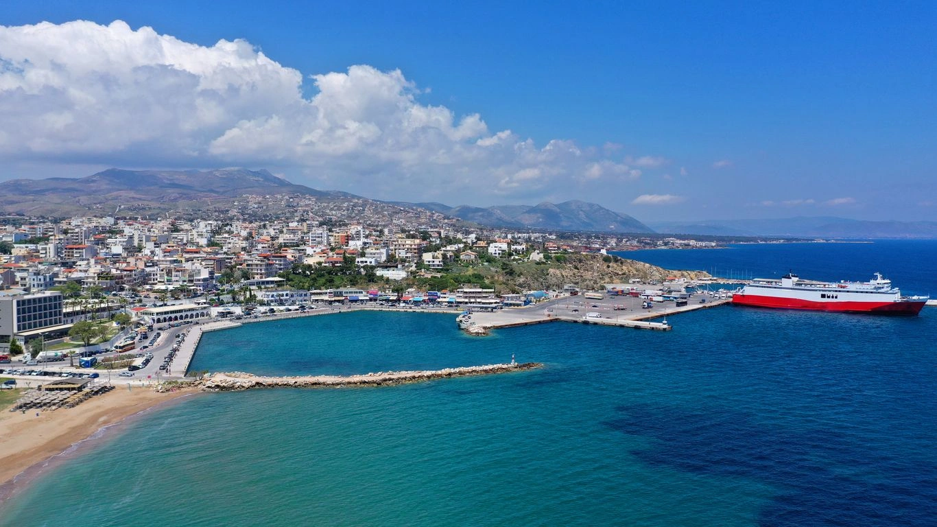 Fährhafen Rafina