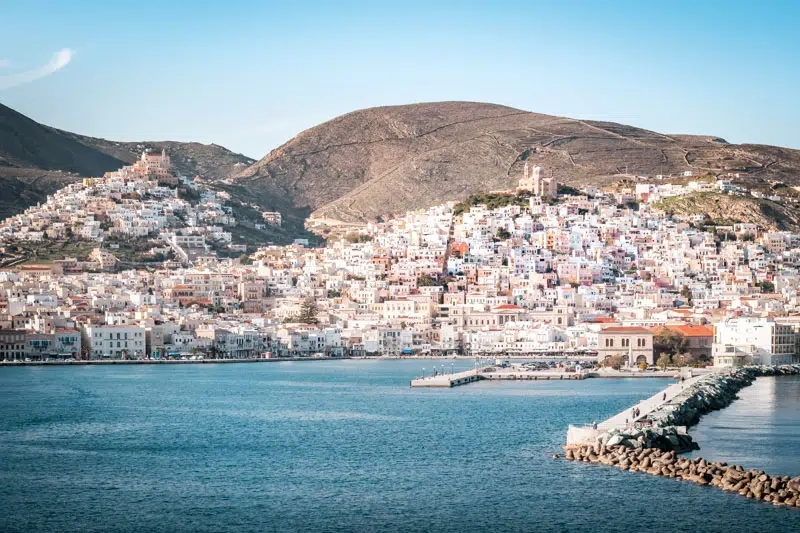 Fährhafen Syros