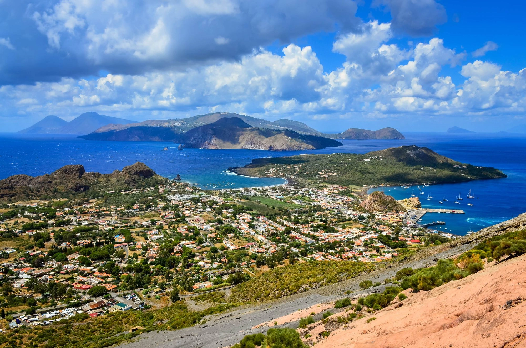 Fährhafen Vulcano