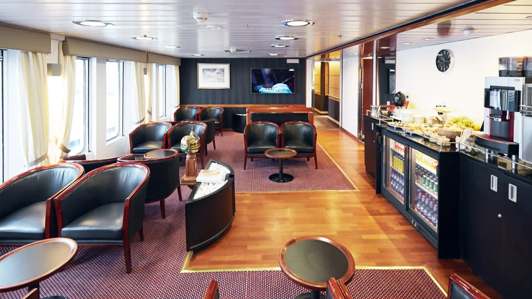 Commodore Lounge an Bord einer DFDS-Fähre