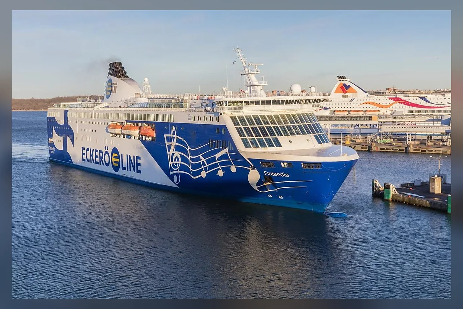 Passagierfähre von Eckerö Line auf dem Finnischen Meerbusen
