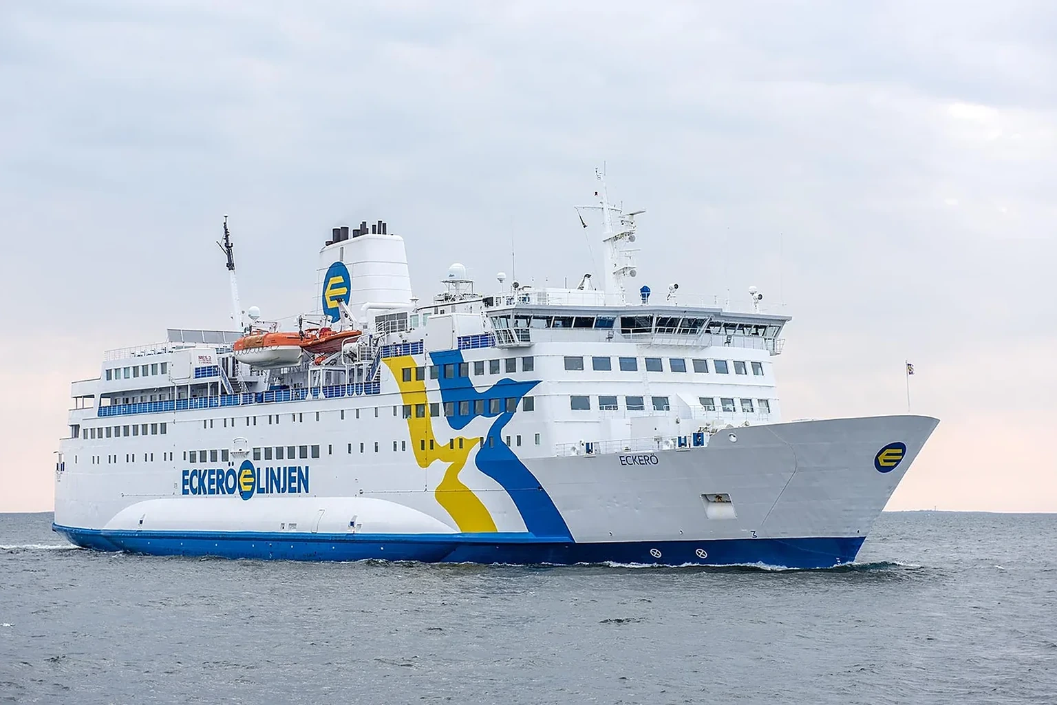 Eckerö Linjen Passagier- und Fahrzeugfähre auf dem Åland Sea