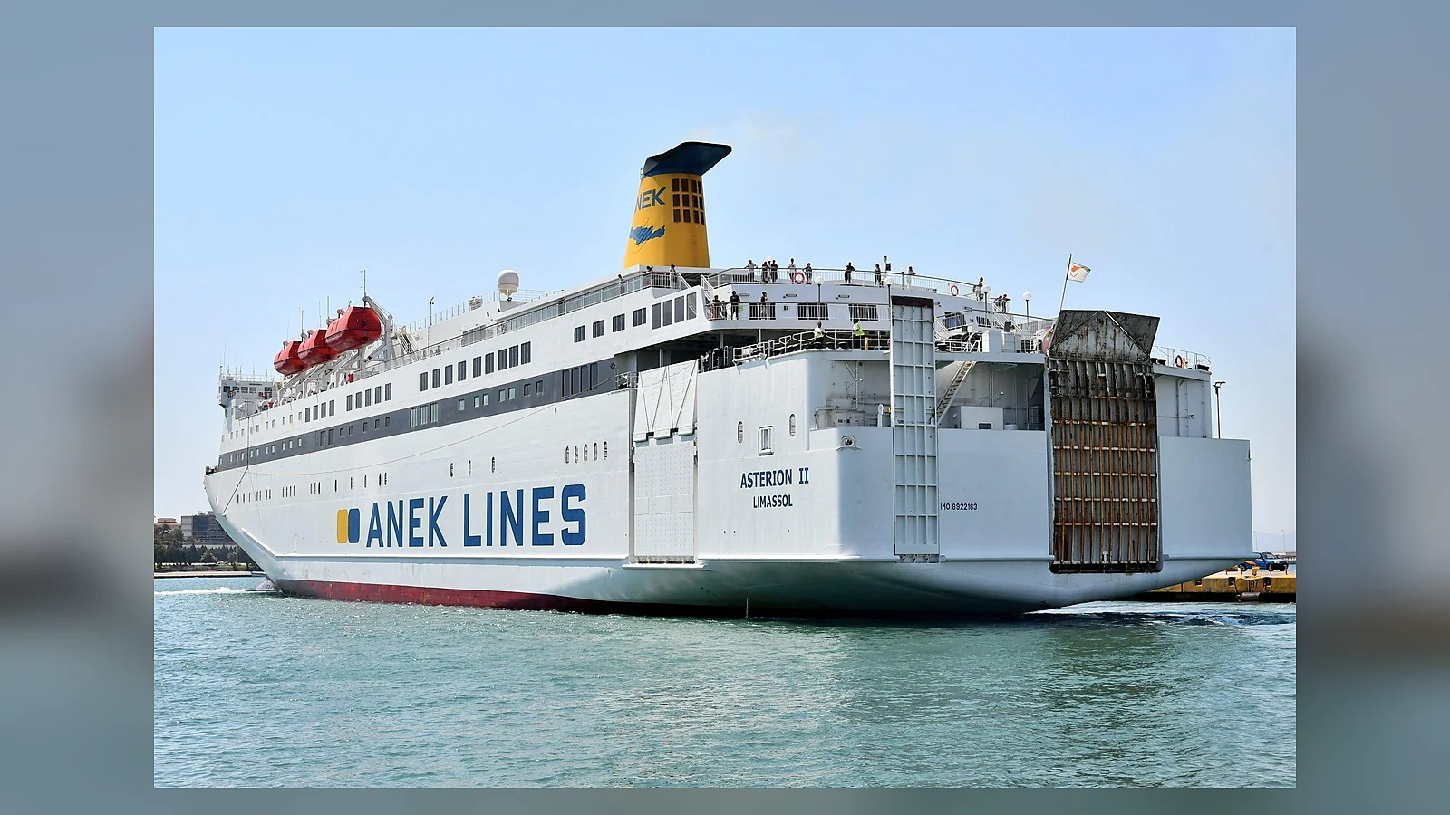 Passagierfähre von ANEK Lines